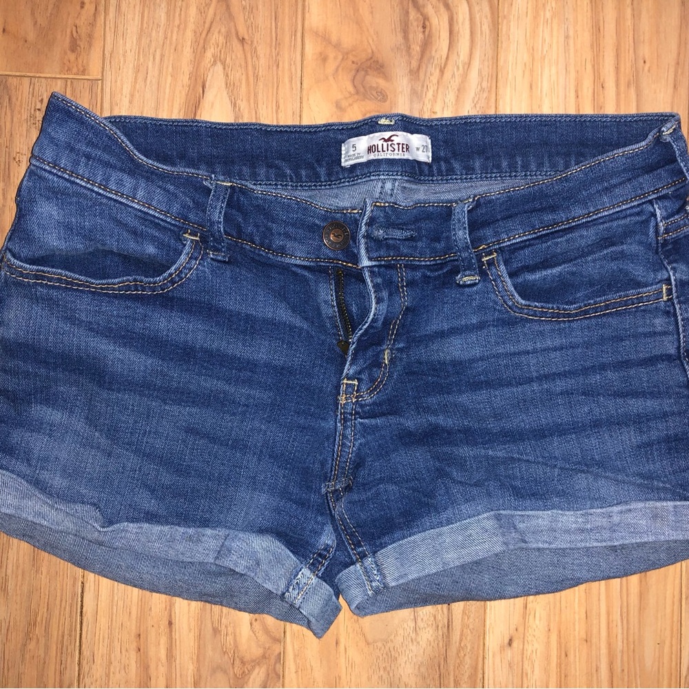 Hollister sz 5